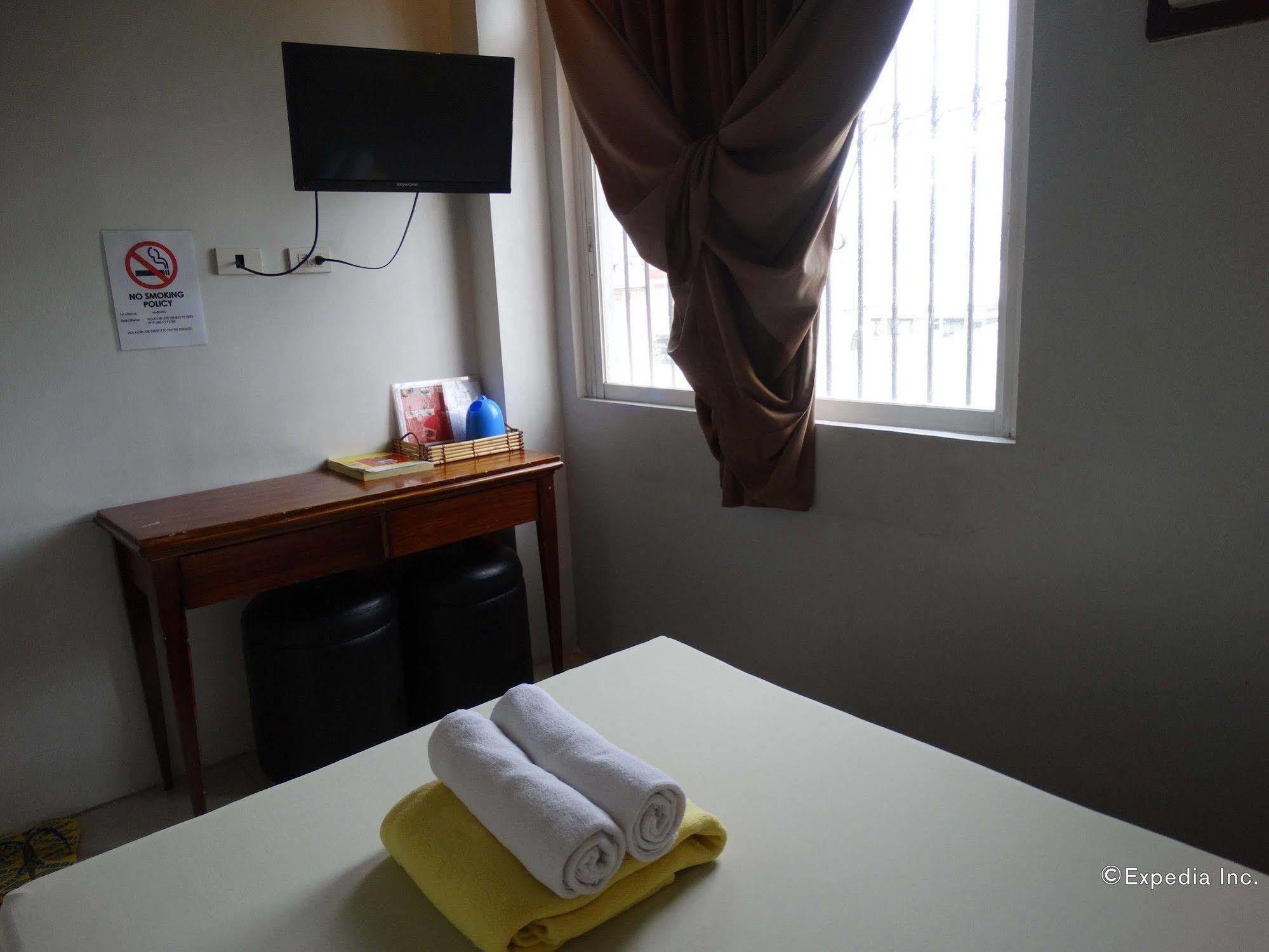 Getz Hotel マニラ市 エクステリア 写真